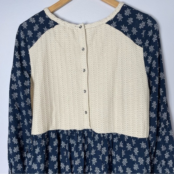 THML Mixed Media Babydoll Knit Floral Blue & Cream Long Sleeve Mini Dress - Picture 6 of 7